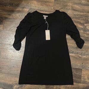 Kenar Black Sheath Dress with Puff Sleeves